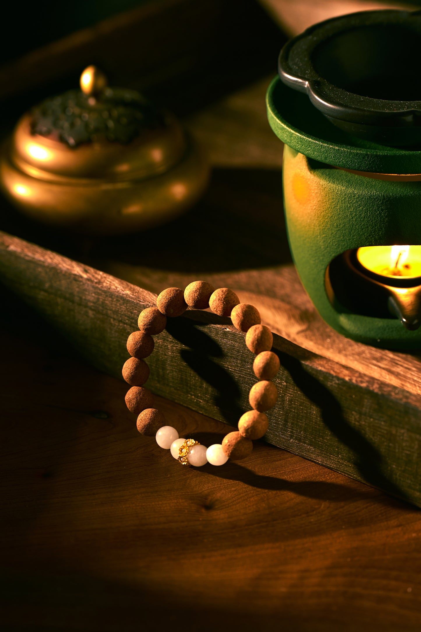 Golden Breeze & Jade Dew Bracelet